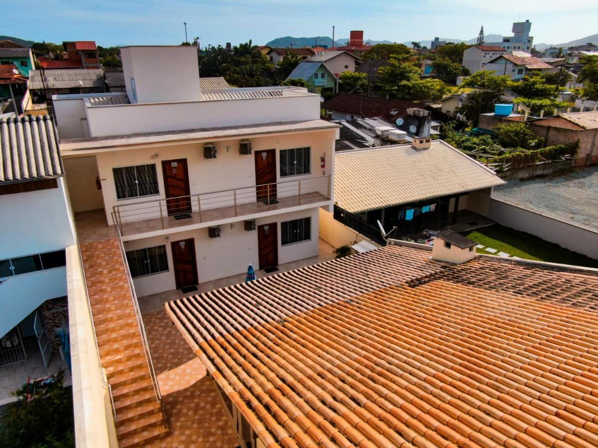 Pousada Vila Regina Penha  Eksteriør billede